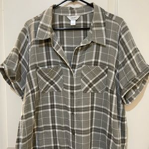 Light Green color blouse. Size 1X